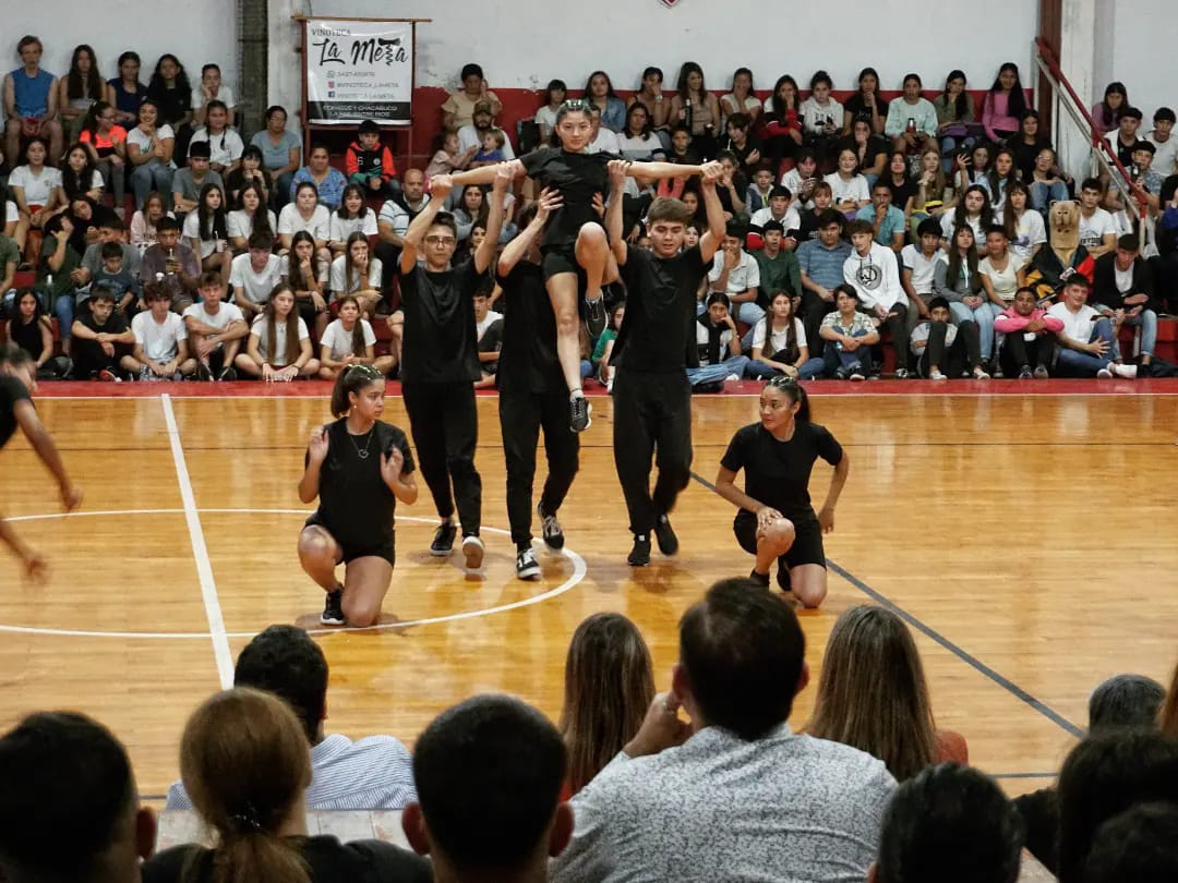 Se realizó entrega de premios de los juegos intercolegiales de La Paz