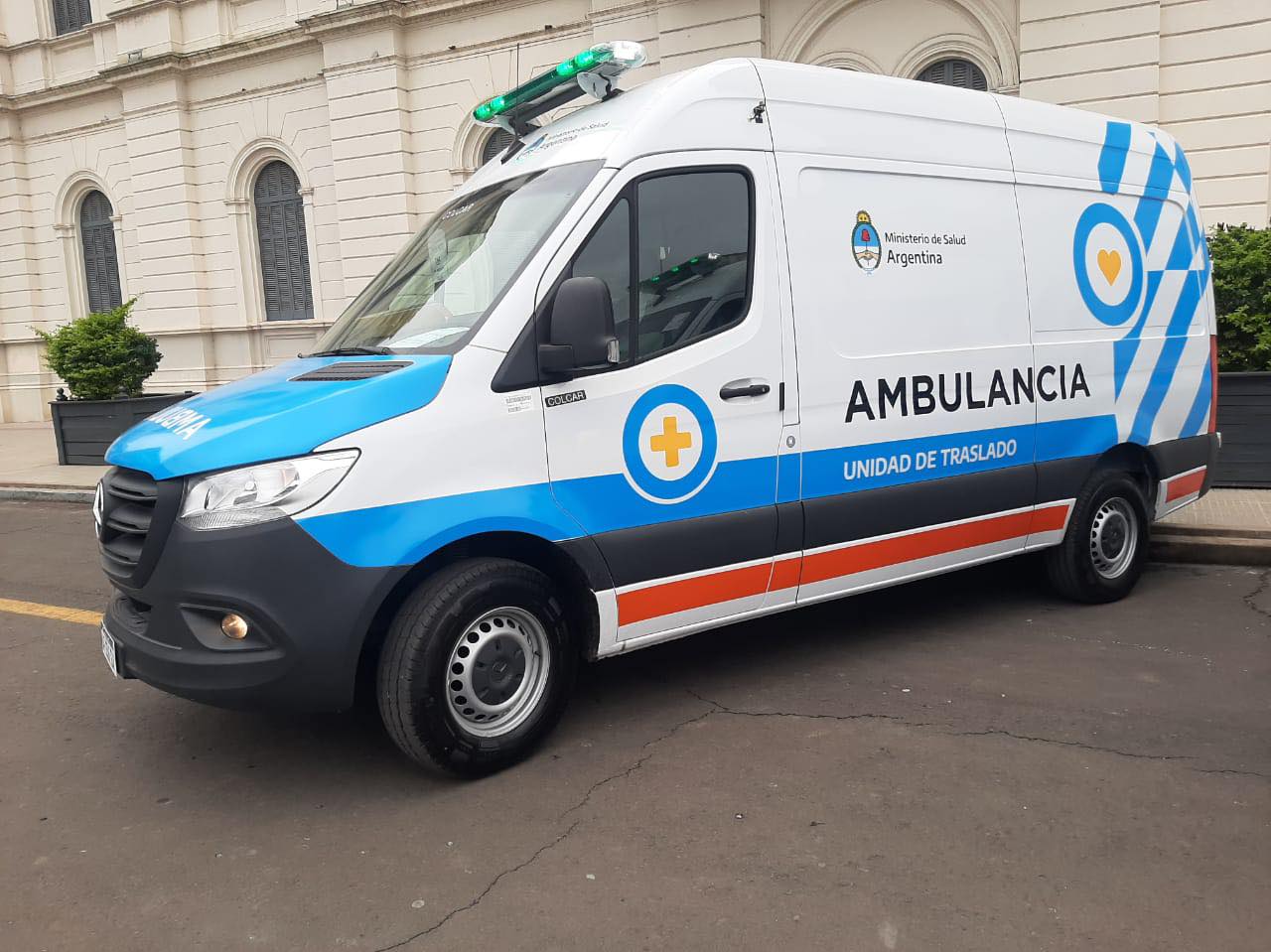 San Gustavo recibió una nueva ambulancia