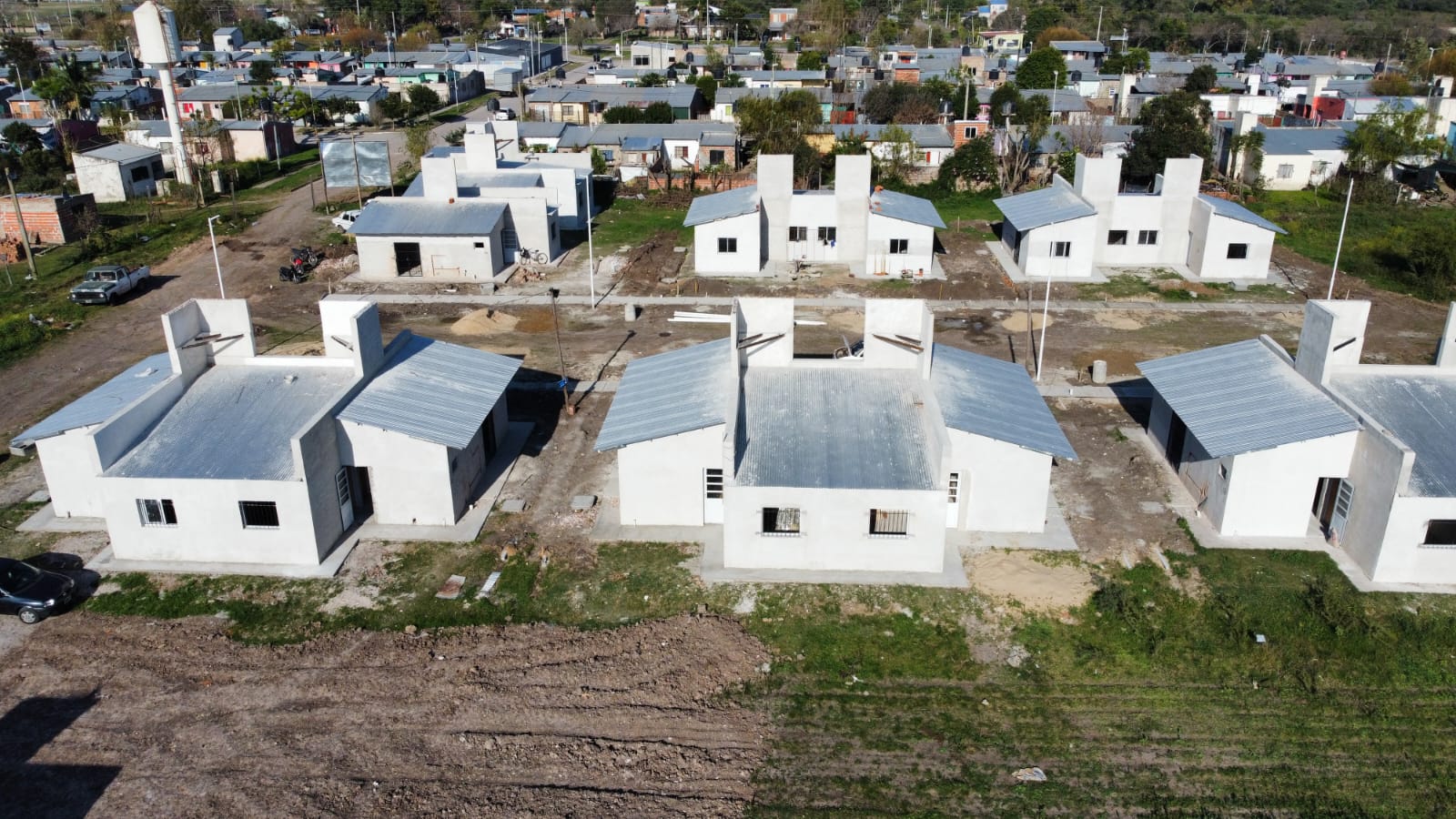 Anuncian nuevas viviendas para Santa Elena