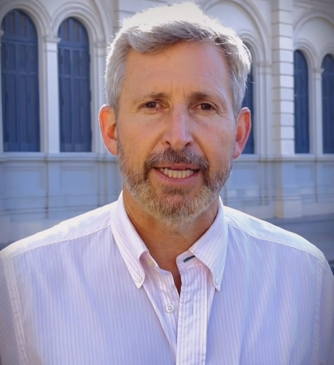 Frigerio: “No tenemos la totalidad de los recursos para pagar sueldos y aguinaldo ni la deuda en dólares que dejan en la provincia”