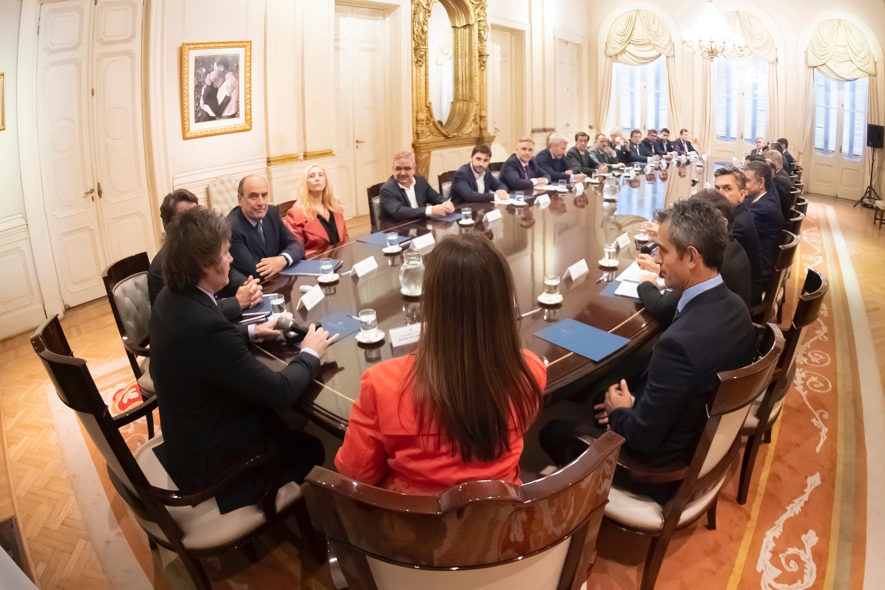 El gobernador Frigerio defendió las economías regionales y los recursos de la provincia