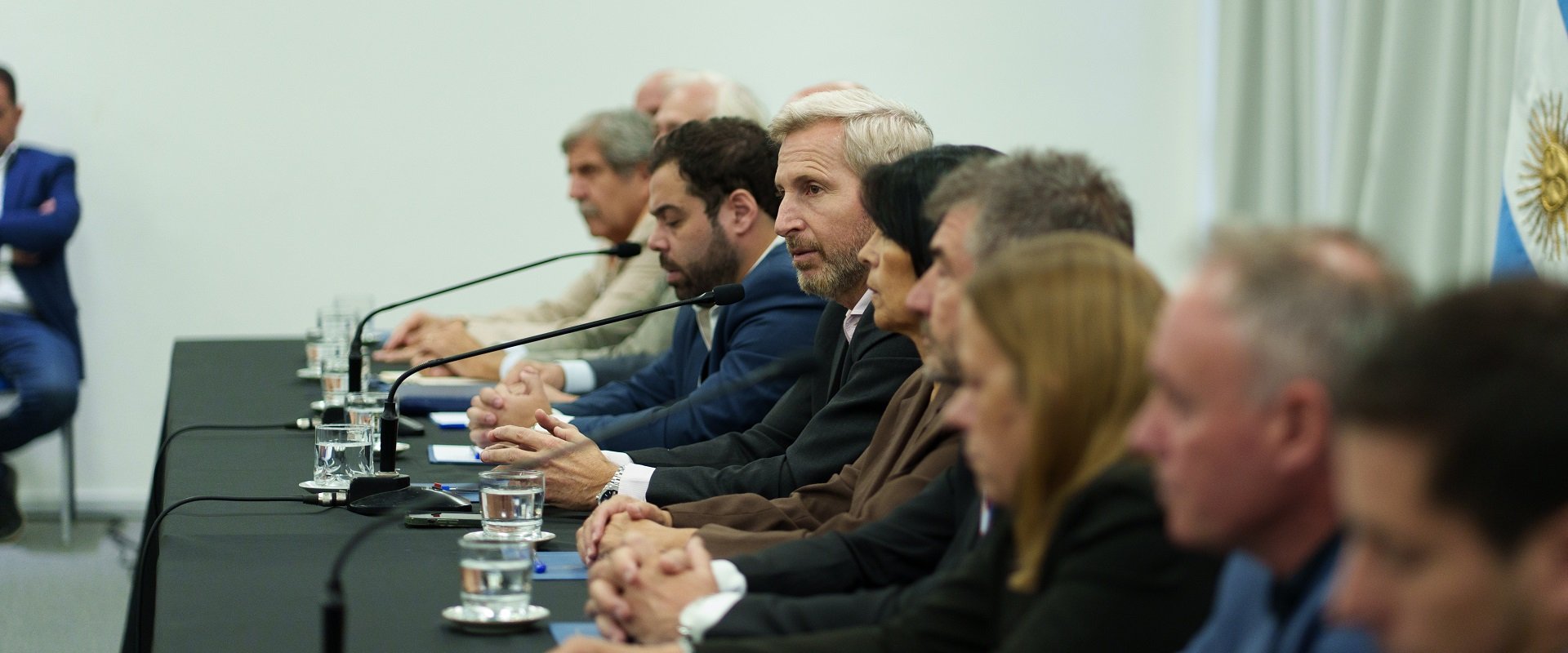 La deuda de obra pública que heredó el gobierno de Frigerio es más de 22 mil millones de pesos