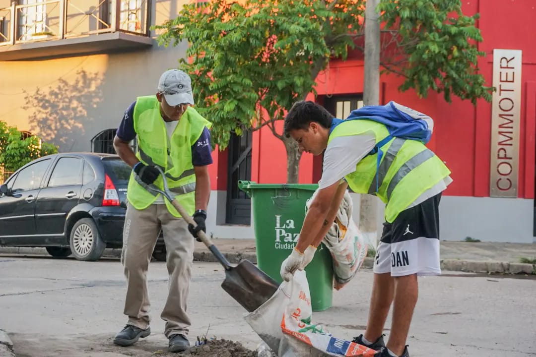 Martin destacó el trabajo del personal municipal en la fiesta del triatlón 