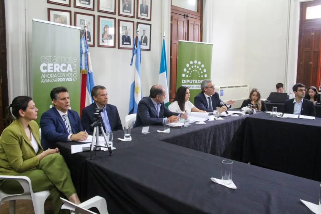 La Cámara de Diputados continuó en La Paz con el debate de la reforma electoral