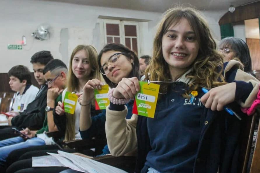 Se realizó el cierre de la instancia departamental del Senado Juvenil en La Paz