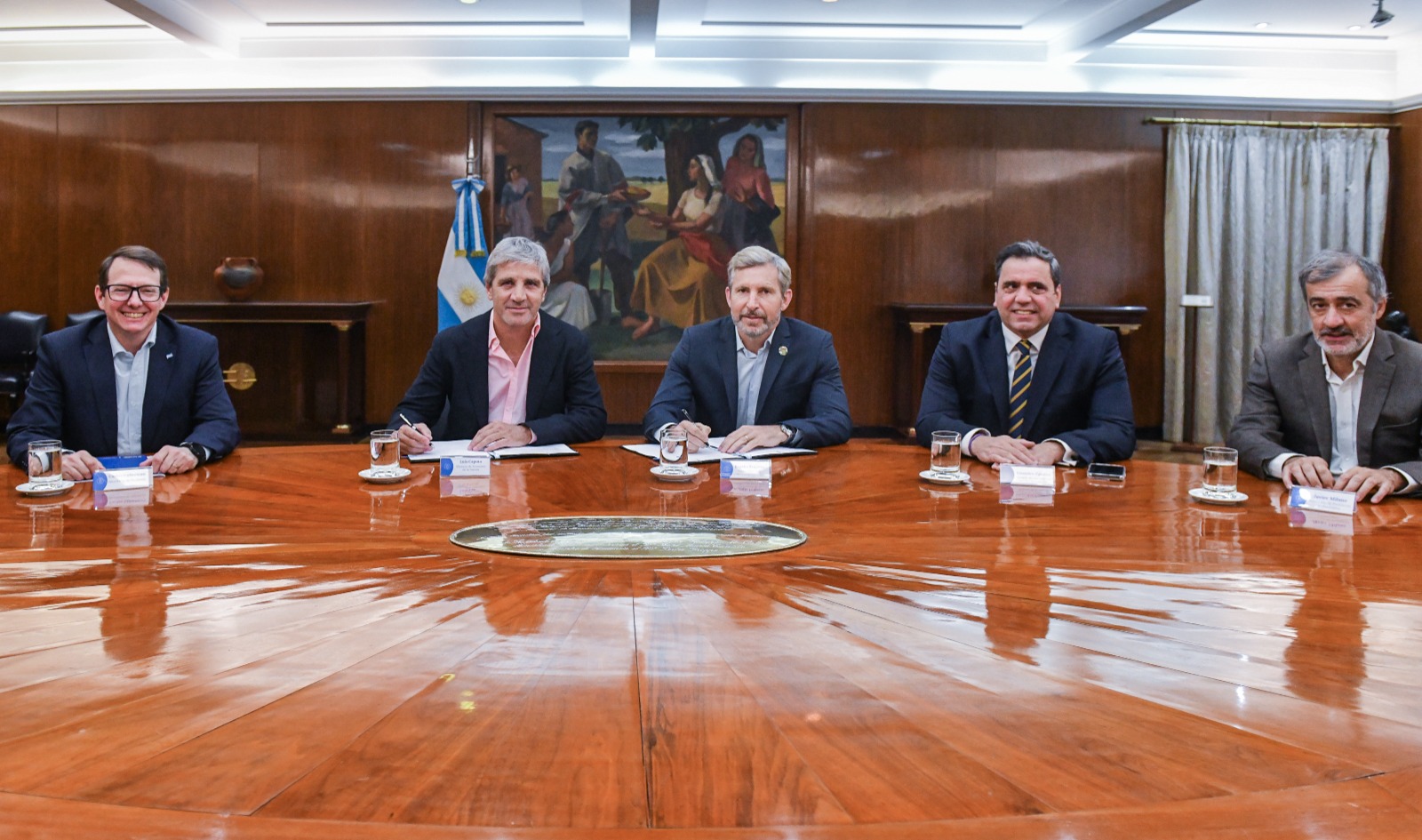 Entre Ríos fue la primera provincia que firmó la carta de intención para adherir al régimen de compensación de deudas con Nación