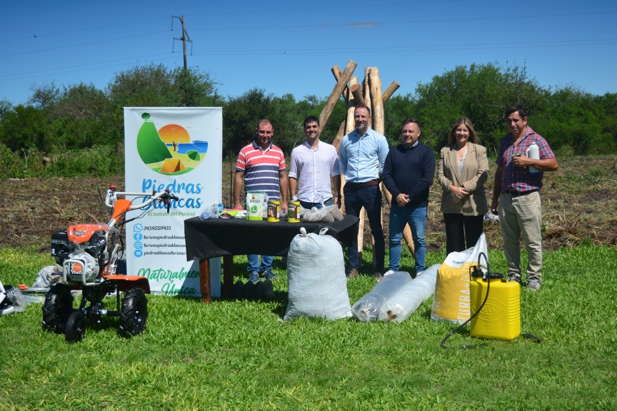 La provincia fortalece la autonomía de emprendedores en el departamento La Paz