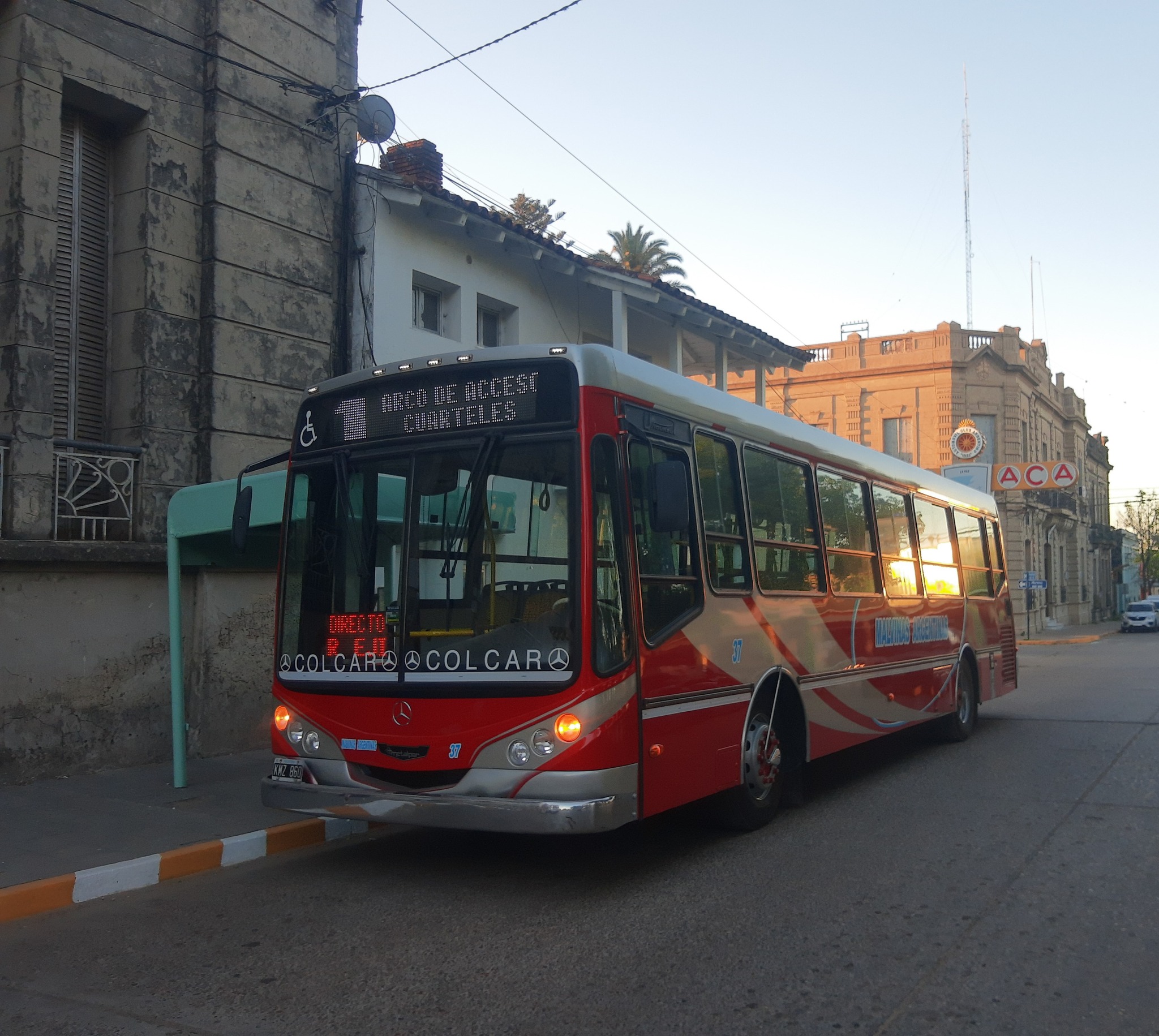 Habilitan el boleto gratuito para docentes en el transporte urbano