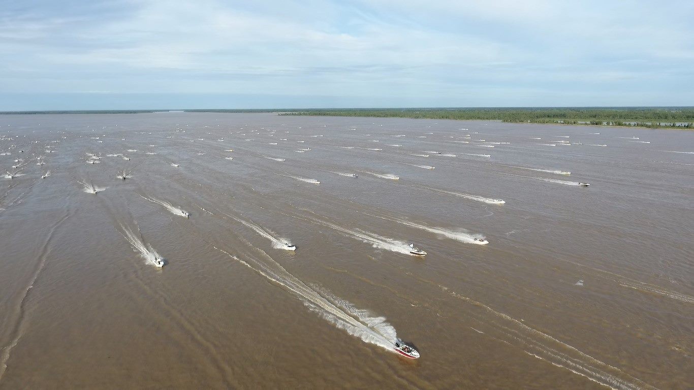El surubí vuelve a ser protagonista: La Paz recibe a pescadores de toda la región