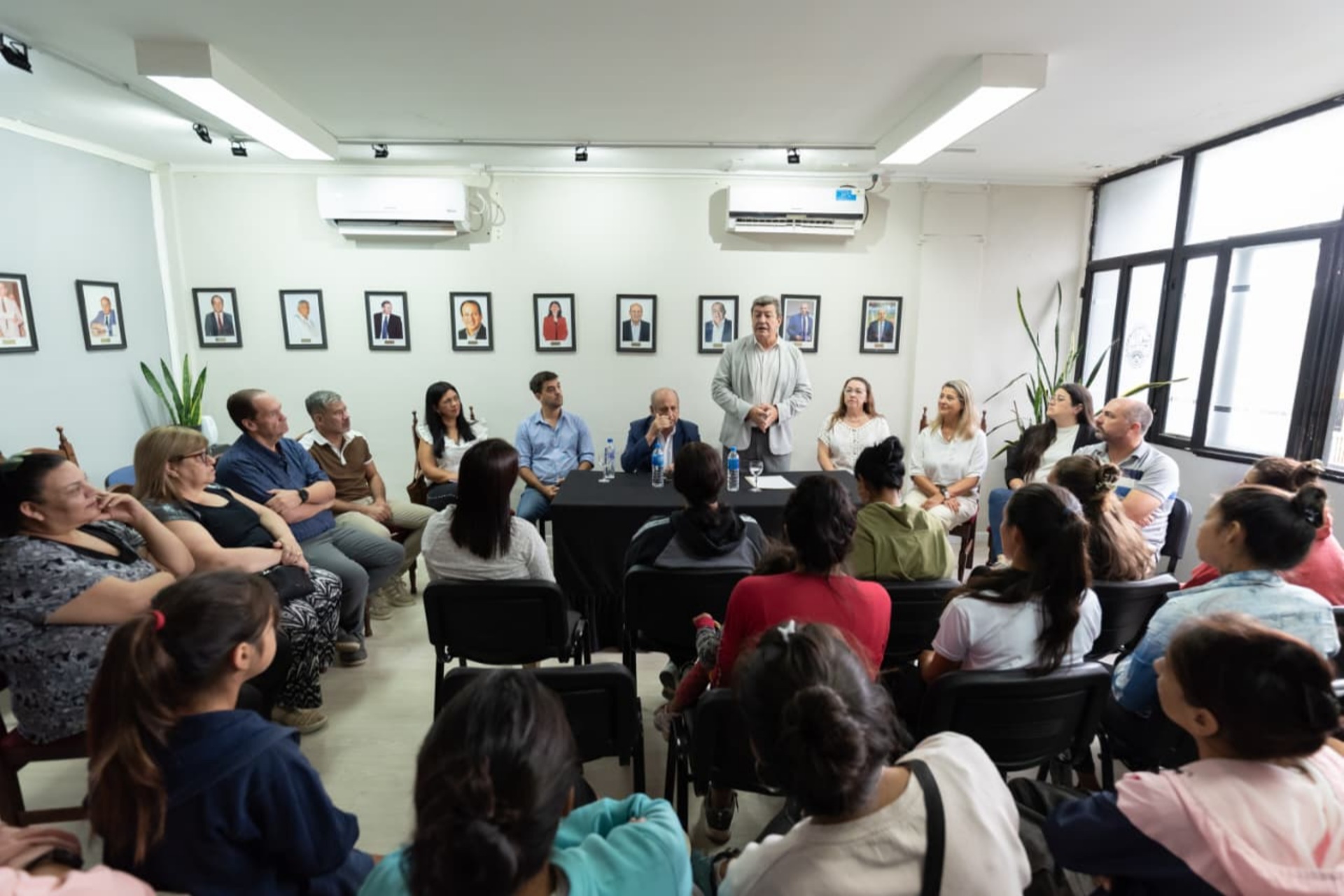 El IAPV reactivó la construcción de 30 viviendas en Santa Elena