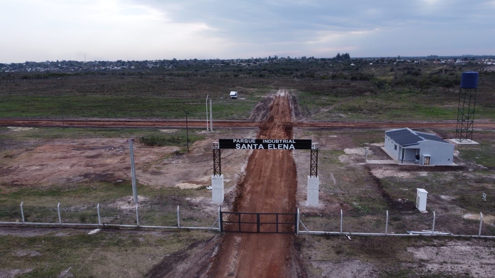 Santa Elena elimina tasas municipales para atraer empresas al Parque Industrial