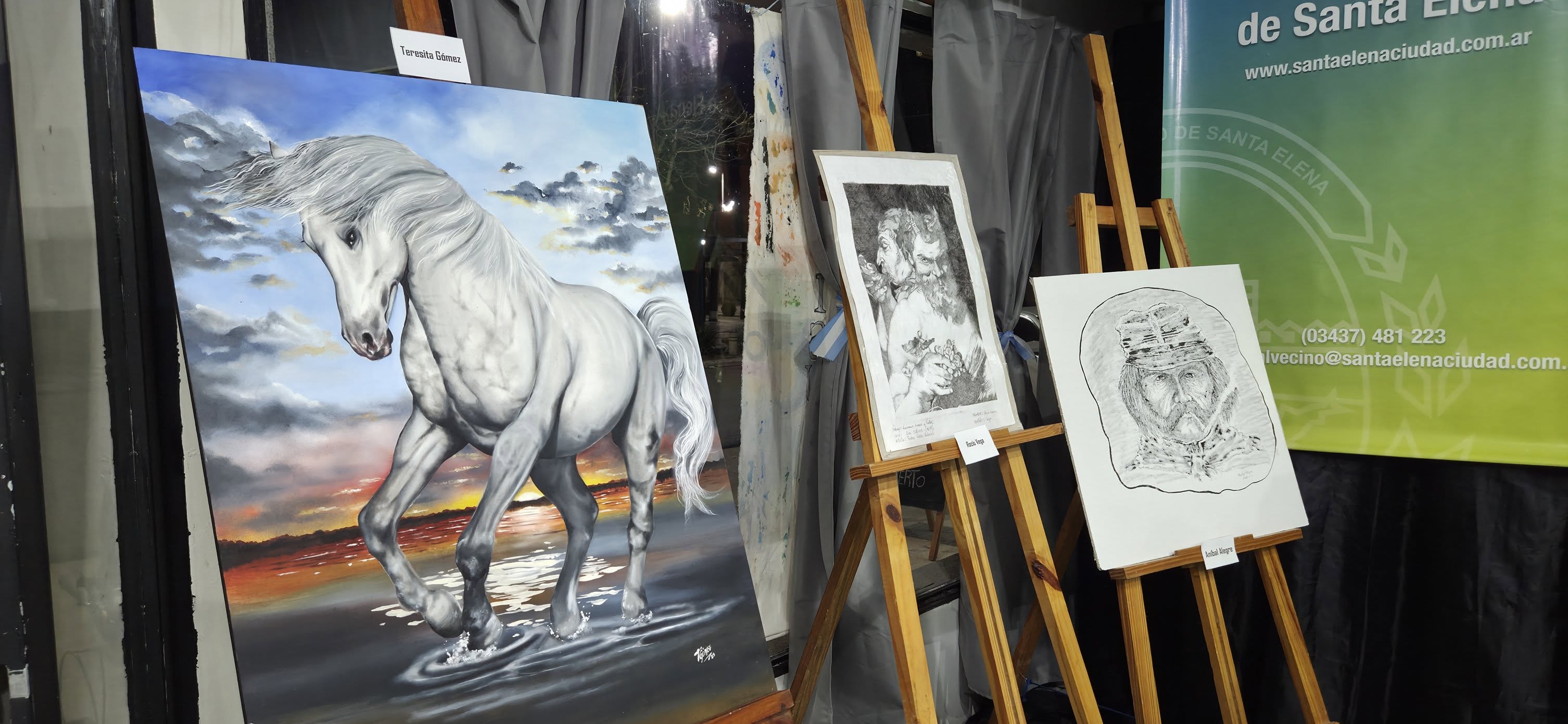 Santa Elena celebró el cierre de una muestra artística en la Casa de la Cultura