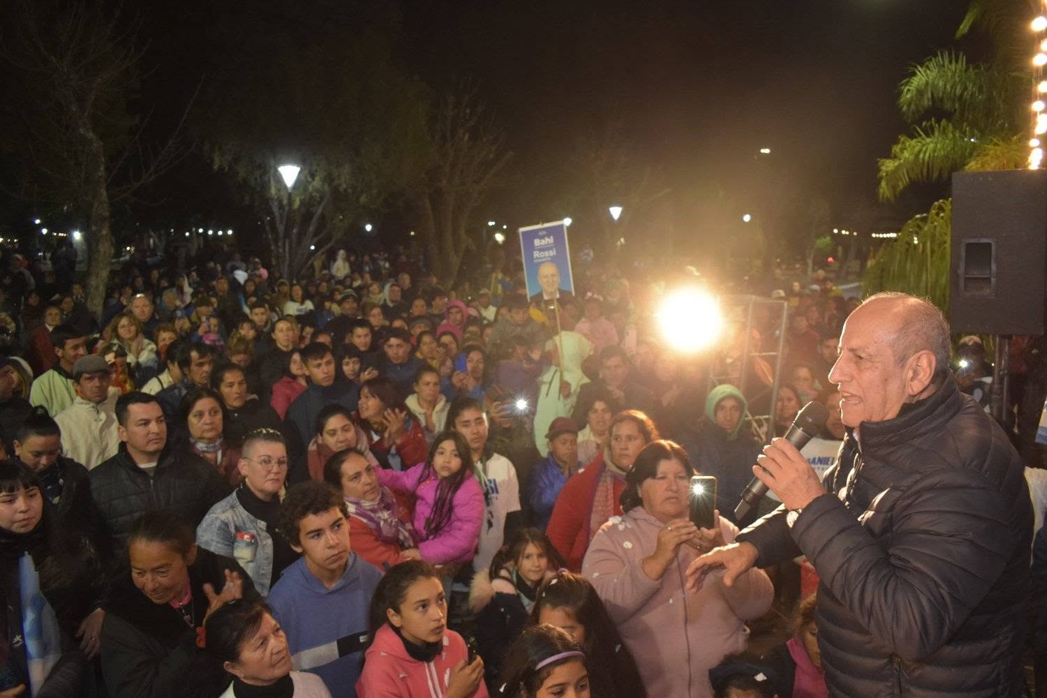 “Vamos a plantear un peronismo distinto”: Rossi cuestionó a la conducción del PJ