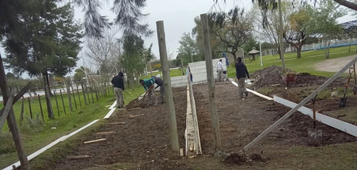 Nueva cancha de bochas en el Polideportivo Municipal de Santa Elena