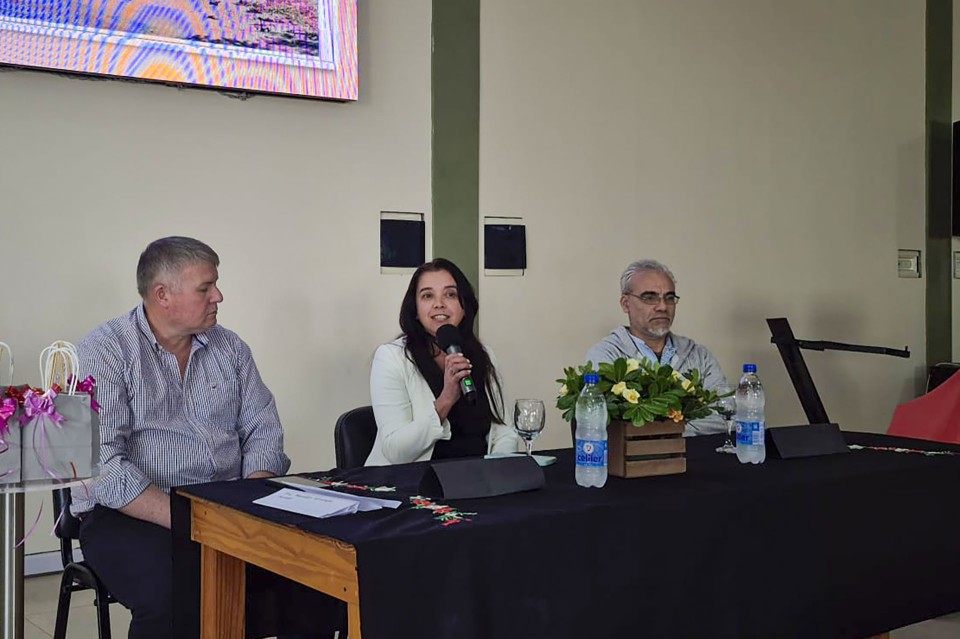 Salud desarrolló una jornada de formación para equipos de Enfermería en La Paz