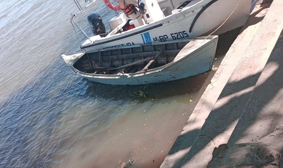 Recuperaron una canoa sustraída de una arenera y localizaron al presunto autor